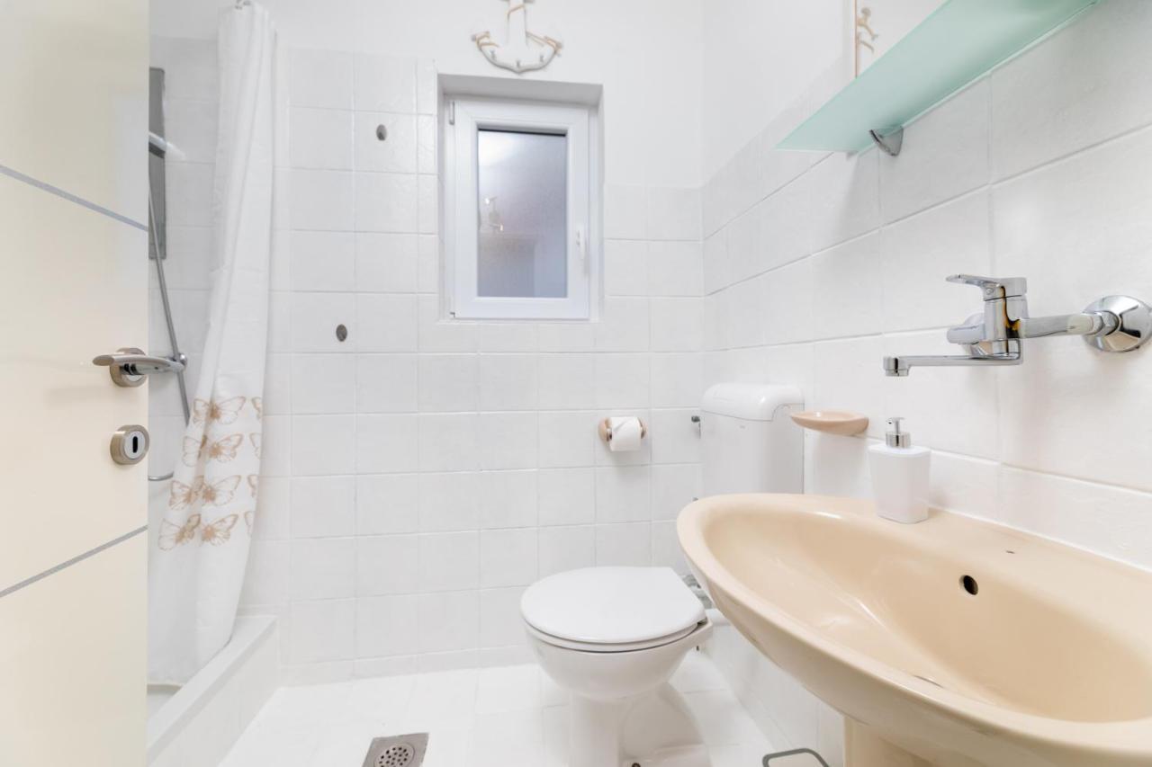 Apartments Aisa* Countryside Holiday Just 500M From The Beach! Krk Town Εξωτερικό φωτογραφία